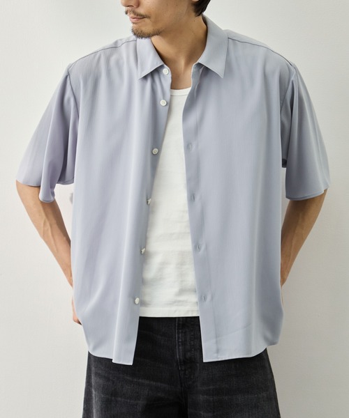 CITY TOKYO（シティトウキョウ）の「【CITY TOKYO】Air pleats リラックスS/Sシャツ（シャツ/ブラウス・メンズ・サックスブルー/ダークグレー/ライトベージュ・1/2）」の6枚目の写真