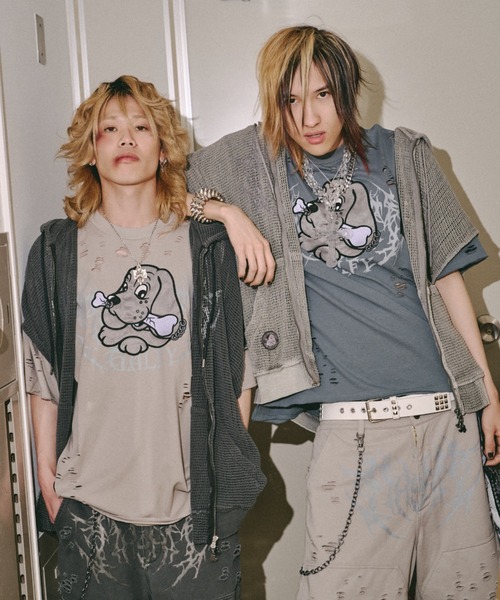 GALFY(ガルフィー)の「【GALFY】病みに透けしポンチョ / 【ガルフィー】グラフィックノースリーブメッシュジップパーカー(パーカー・メンズ・チャコール/ベージュ・L/XL)」の1枚目の写真