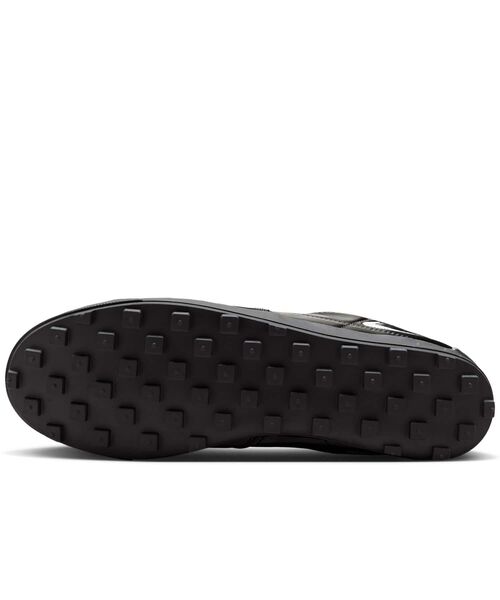 NIKE(ナイキ)の「ナイキ アストログラバー SE メンズシューズ / Nike Astrograbber SE Men's Shoes IR5902-010 Black(スニーカー・メンズ・ブラック・28/27.5/27/26.5/26/30/29.5/29/28.5/25.5/25/24.5/24)」の10枚目の写真