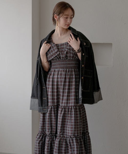 mideal(マイディール)の「2way sleeve tiered onepiece / 2wayスリーブティアードワンピース(ワンピース・レディース・ブラック/ブラウン・FREE)」の21枚目の写真