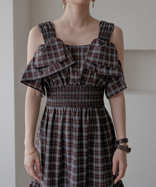 mideal(マイディール)の「2way sleeve tiered onepiece / 2wayスリーブティアードワンピース(ワンピース・レディース・ブラック/ブラウン・FREE)」の22枚目の写真