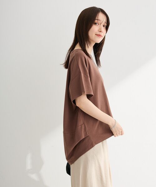 Green Parks(グリーンパークス)の「超冷感コクーンカットプルオーバー(Tシャツ/カットソー・レディース・ブラック/ホワイト系その他2/ブルー/グレー/ピンク/イエロー/ブラウン/ブルーグリーン・L/M)」の13枚目の写真