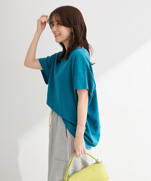 Green Parks(グリーンパークス)の「超冷感コクーンカットプルオーバー(Tシャツ/カットソー・レディース・ブラック/ホワイト系その他2/ブルー/グレー/ピンク/イエロー/ブラウン/ブルーグリーン・L/M)」の22枚目の写真