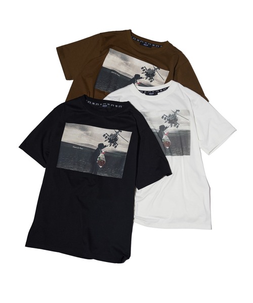 glamb(グラム)の「Flowers T-Shirt / フラワーTシャツ(Tシャツ/カットソー・メンズ・ブラック/カーキ/ホワイト・S/M/L)」の11枚目の写真