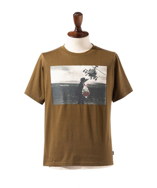 glamb(グラム)の「Flowers T-Shirt / フラワーTシャツ(Tシャツ/カットソー・メンズ・ブラック/カーキ/ホワイト・S/M/L)」の6枚目の写真
