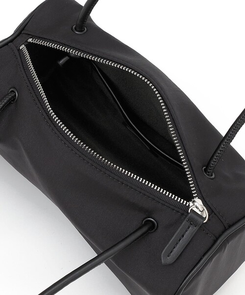 &MyuQ(アンドミューク)の「【SHIPS別注】&MyuQ: KORO NY(ショルダーバッグ・レディース・ブラック/ブラウン・ONE SIZE)」の21枚目の写真