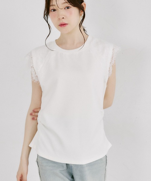 tocco closet(トッコ クローゼット)の「【ZOZO限定】レーススリーブサイドギャザートップス(Tシャツ/カットソー・レディース・ブラック/ホワイト・M)」の2枚目の写真