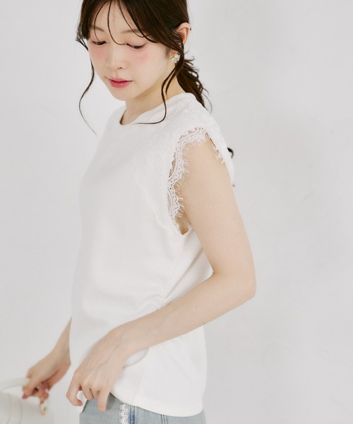 tocco closet(トッコ クローゼット)の「【ZOZO限定】レーススリーブサイドギャザートップス(Tシャツ/カットソー・レディース・ブラック/ホワイト・M)」の8枚目の写真