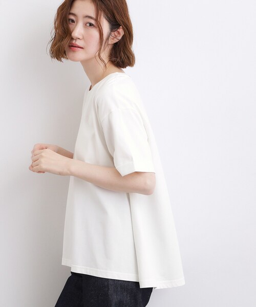 grove(グローブ)の「【遮熱/吸水速乾/UVカット】フレアシルエットTシャツ(Tシャツ/カットソー・レディース・グレー/オフホワイト/ブルーグリーン/ブラック・01/02/03/04/05)」の1枚目の写真