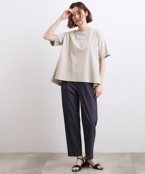 grove(グローブ)の「【遮熱/吸水速乾/UVカット】フレアシルエットTシャツ(Tシャツ/カットソー・レディース・グレー/オフホワイト/ブルーグリーン/ブラック・01/02/03/04/05)」の11枚目の写真
