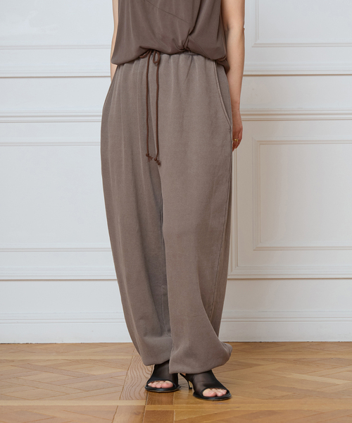 IENA LA BOUCLE(イエナラブークル)の「IENA LA BOUCLE ピグメントバイオスウェットパンツ(スウェットパンツ・レディース・ピンク/ブラウン/グレー・36/38)」の21枚目の写真