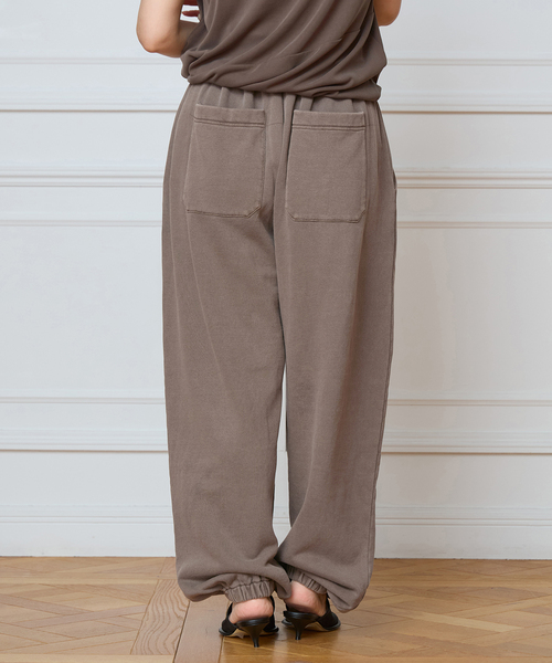 IENA LA BOUCLE(イエナラブークル)の「IENA LA BOUCLE ピグメントバイオスウェットパンツ(スウェットパンツ・レディース・ピンク/ブラウン/グレー・36/38)」の11枚目の写真