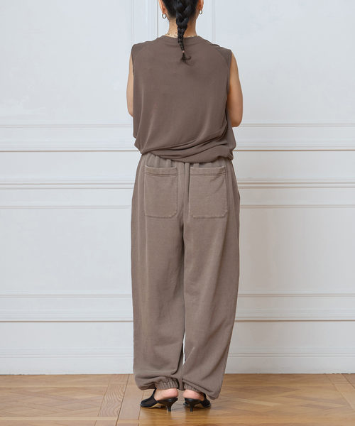 IENA LA BOUCLE(イエナラブークル)の「IENA LA BOUCLE ピグメントバイオスウェットパンツ(スウェットパンツ・レディース・ピンク/ブラウン/グレー・36/38)」の5枚目の写真