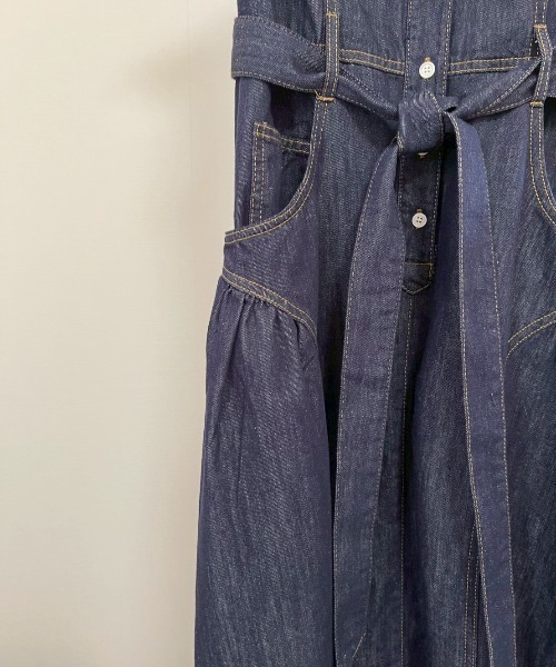 AMAIL(アマイル)の「Vintage Denim Dress(ワンピース・レディース・ブルー・FREE)」の4枚目の写真