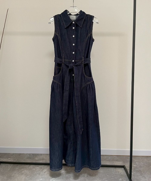 AMAIL(アマイル)の「Vintage Denim Dress(ワンピース・レディース・ブルー・FREE)」の6枚目の写真