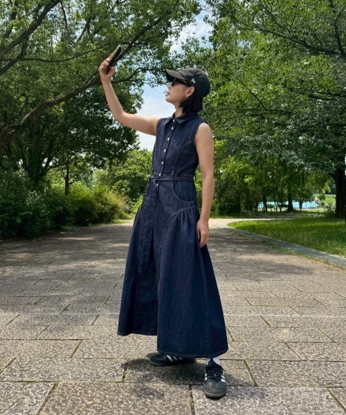 AMAIL(アマイル)の「Vintage Denim Dress(ワンピース・レディース・ブルー・FREE)」の8枚目の写真