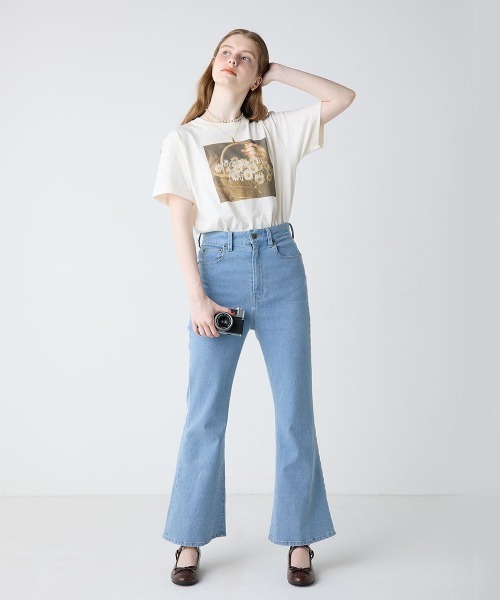 an another angelus(アンアナザーアンジェラス)の「絵画フラワープリントT/fint フィント(Tシャツ/カットソー・レディース・ピンク/イエロー/パープル/チャコールグレー・FREE)」の18枚目の写真