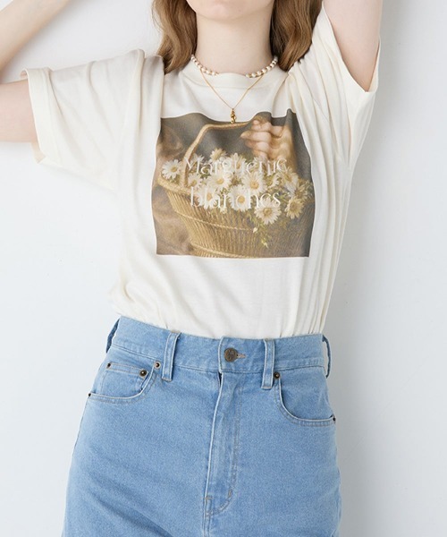 an another angelus(アンアナザーアンジェラス)の「絵画フラワープリントT/fint フィント(Tシャツ/カットソー・レディース・ピンク/イエロー/パープル/チャコールグレー・FREE)」の8枚目の写真