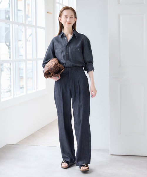 U by SPICK&SPAN（ユーバイスピックアンドスパン）の「ライトデニムカーペンターシャツ（シャツ/ブラウス・レディース・ブルー/ネイビー・FREE）」の4枚目の写真