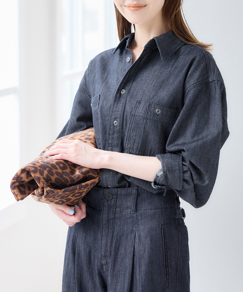 U by SPICK&SPAN（ユーバイスピックアンドスパン）の「ライトデニムカーペンターシャツ（シャツ/ブラウス・レディース・ブルー/ネイビー・FREE）」の8枚目の写真