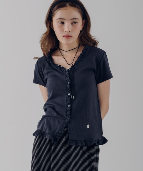 MUHET(ミュエータ)の「eyelet frill cardigan / アイレットフリルカーディガン(カーディガン/ボレロ・レディース・チャコールグレー/ブラウン/ネイビー・FREE)」の1枚目の写真