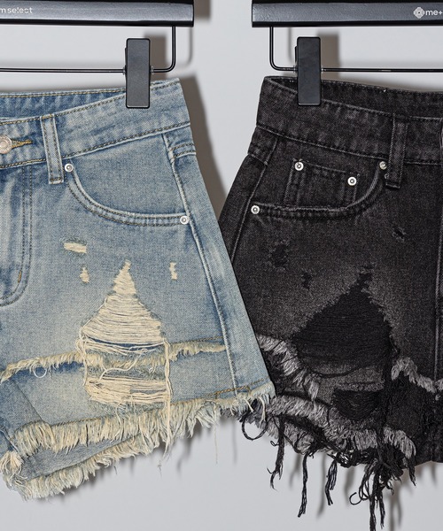 me+em select(ミームセレクト)の「【 2color / 3size 】クラッシュダメージダブルフリンジデニムショートパンツ/crash damage double fringe denim short pants(デニムパンツ・レディース・ブラック/ブルー・LARGE/MEDIUM/SMALL)」の6枚目の写真