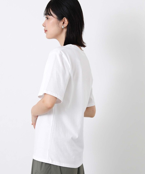 Gready Brilliant（グレディブリリアン）の「タイポロゴプリントＴシャツ（Tシャツ/カットソー・レディース・カーキ/オフホワイト/ブラック・FREE）」の6枚目の写真
