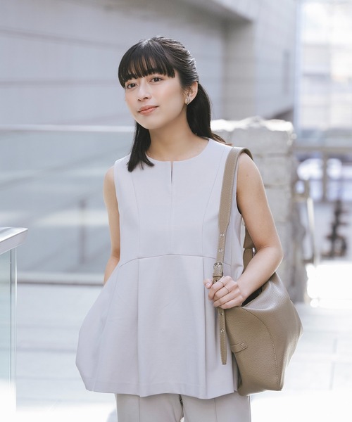 Sirin（シリン）の「≪セットアップ可≫ポンチノースリフレアトップス（Tシャツ/カットソー・レディース・ネイビー/グレー・FREE）」の4枚目の写真