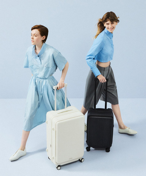 LeSportsac(レスポートサック)の「URBAN LIGHT CARRY-ON モダンブラック(スーツケース/キャリーバッグ・レディース・ブラック・FREE)」の4枚目の写真