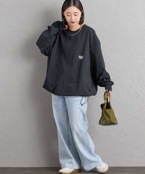 MARMOT（マーモット）の「[Marmot/マーモット] 別注 バーティカルロゴ バックプリントロンT（Tシャツ/カットソー・レディース・ベージュ/ブラック/ホワイト・XL/S/L/M）」の10枚目の写真