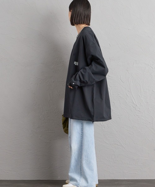 MARMOT（マーモット）の「[Marmot/マーモット] 別注 バーティカルロゴ バックプリントロンT（Tシャツ/カットソー・レディース・ベージュ/ブラック/ホワイト・XL/S/L/M）」の18枚目の写真