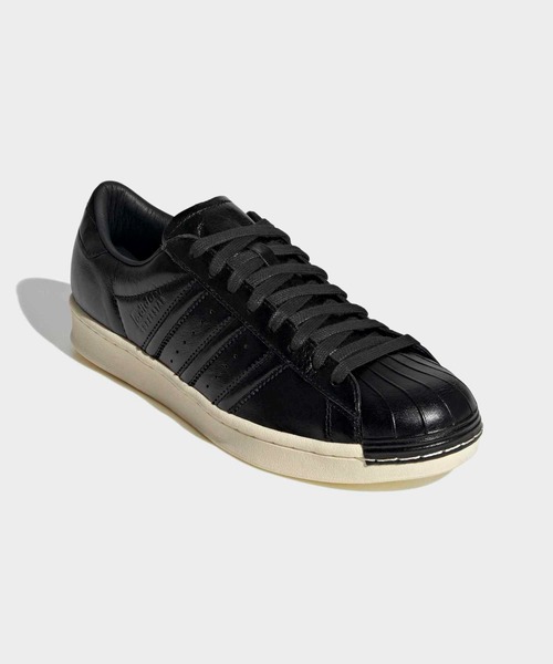 adidas(アディダス)の「スーパースター ビンテージ / Superstar Vintage / アディダスオリジナルス adidas Originals(スニーカー・メンズ・ブラック・22.0cm/22.5cm/26.0cm/26.5cm/27.0cm/27.5cm/28.0cm/28.5cm/23.0cm/23.5cm/24.0cm/24.5cm/25.0cm/25.5cm/29.0cm)」の4枚目の写真