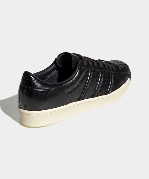 adidas(アディダス)の「スーパースター ビンテージ / Superstar Vintage / アディダスオリジナルス adidas Originals(スニーカー・メンズ・ブラック・22.0cm/22.5cm/26.0cm/26.5cm/27.0cm/27.5cm/28.0cm/28.5cm/23.0cm/23.5cm/24.0cm/24.5cm/25.0cm/25.5cm/29.0cm)」の5枚目の写真
