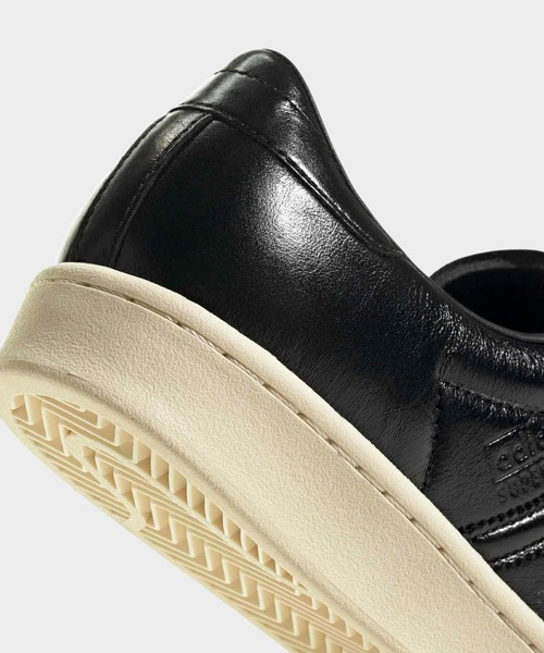 adidas(アディダス)の「スーパースター ビンテージ / Superstar Vintage / アディダスオリジナルス adidas Originals(スニーカー・メンズ・ブラック・22.0cm/22.5cm/26.0cm/26.5cm/27.0cm/27.5cm/28.0cm/28.5cm/23.0cm/23.5cm/24.0cm/24.5cm/25.0cm/25.5cm/29.0cm)」の8枚目の写真