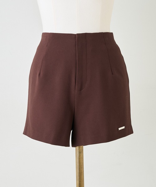 Seemi. byNICECLAUP( シーミーバイナイスクラップ)の「【Seemi.】ショートパンツ【セットアップ可能/トップス別売り】(その他パンツ・レディース・ブラウン/ブラック/ベージュ・FREE)」の2枚目の写真