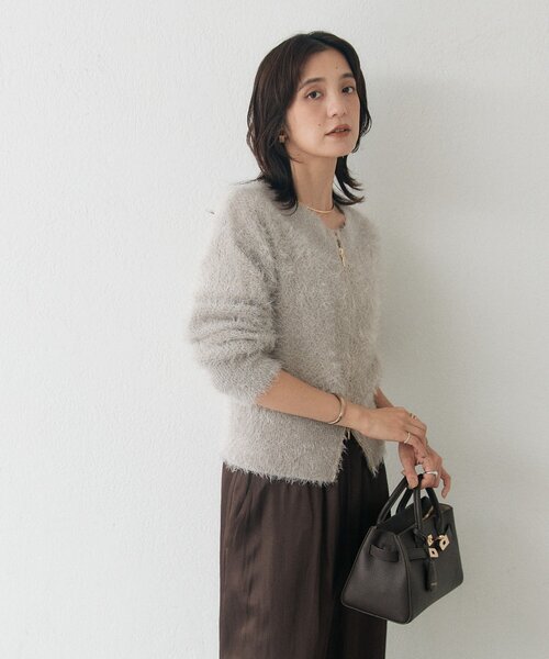 RIVE DROITE（リヴドロワ）の「ペーパーフェザーZIPニット（オフィスカジュアル/秋服）（カーディガン/ボレロ・レディース・グレイッシュベージュ/ブラウン/オフホワイト・FREE）」の6枚目の写真