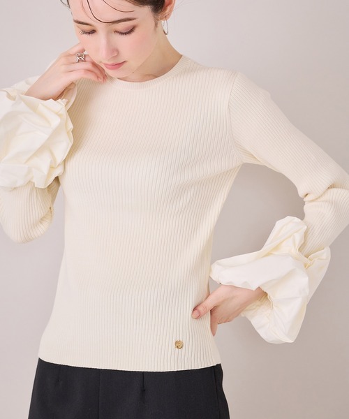 Audie a Muses（オーディアミューズ）の「【モデル美香着用】袖口ボリュームスリーブリブニットプルオーバー（ニット/セーター・レディース・オフホワイト/ブラック・42/38）」の12枚目の写真