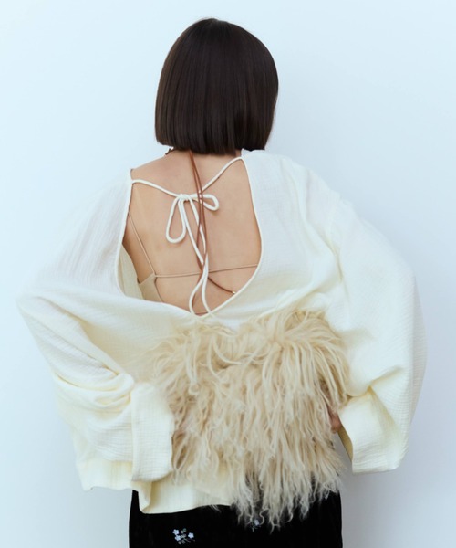 flaeu(フラユ)の「Back Open Gauze Pullover(シャツ/ブラウス・レディース・アイボリー/ブラック・FREE)」の5枚目の写真