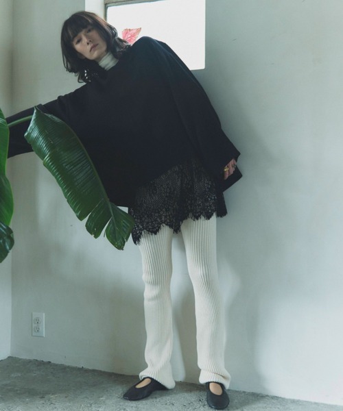 flaeu(フラユ)の「Back Open Gauze Pullover(シャツ/ブラウス・レディース・アイボリー/ブラック・FREE)」の15枚目の写真