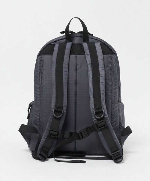 UNITED ARROWS(ユナイテッドアローズ)の「【別注】<LC by LOWERCASE>RIP STOP 16L/バックパック(バックパック/リュック・メンズ・ダークグレー・FREE)」の3枚目の写真