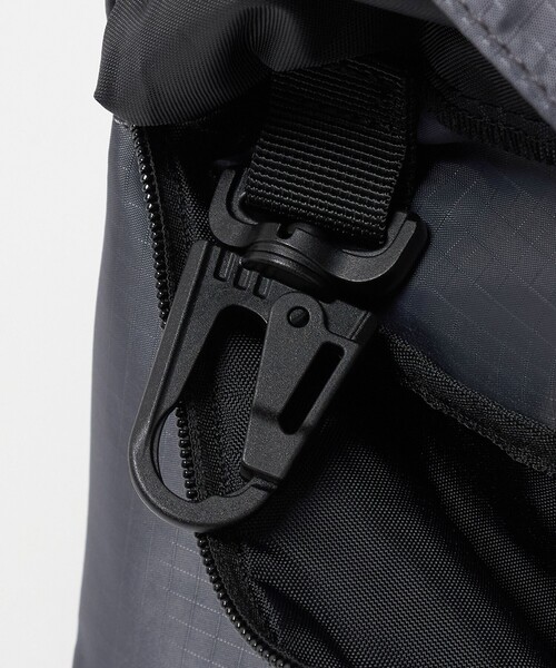 UNITED ARROWS(ユナイテッドアローズ)の「【別注】<LC by LOWERCASE>RIP STOP 16L/バックパック(バックパック/リュック・メンズ・ダークグレー・FREE)」の8枚目の写真