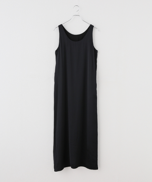 plage(プラージュ)の「《新宿店・WEB限定》Eclat satin ワンピース(ワンピース・レディース・ブラック/アイボリー・34/38/36)」の12枚目の写真