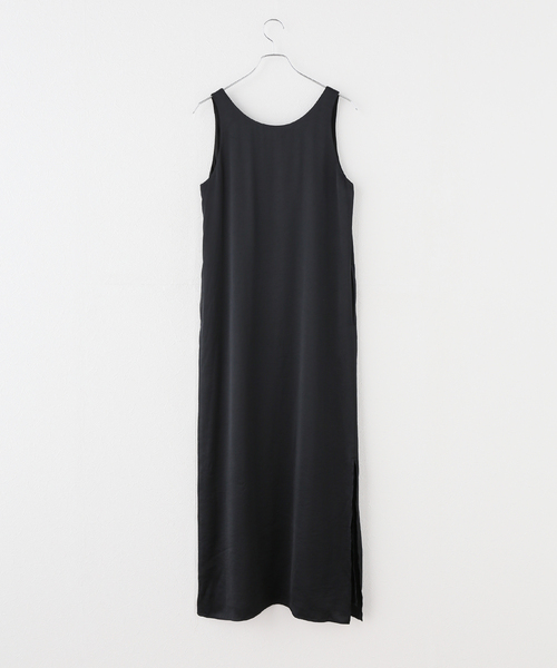 plage(プラージュ)の「《新宿店・WEB限定》Eclat satin ワンピース(ワンピース・レディース・ブラック/アイボリー・34/38/36)」の13枚目の写真