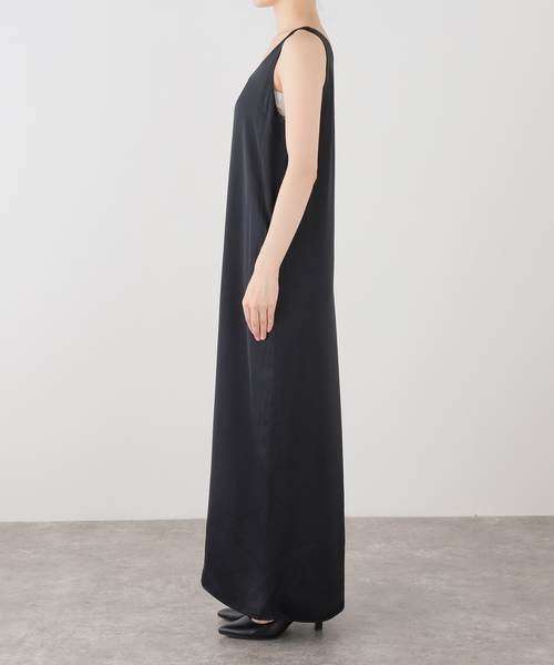 plage(プラージュ)の「《新宿店・WEB限定》Eclat satin ワンピース(ワンピース・レディース・ブラック/アイボリー・34/38/36)」の10枚目の写真