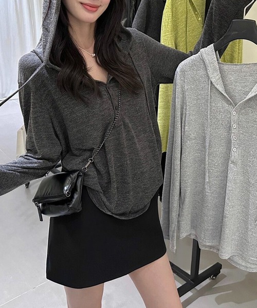 shyam inspiration(シャムインスピレーション)の「フード付きヘンリーネックロンT(Tシャツ/カットソー・レディース・ライトグレー/ライトグリーン/チャコールグレー・L/M)」の12枚目の写真