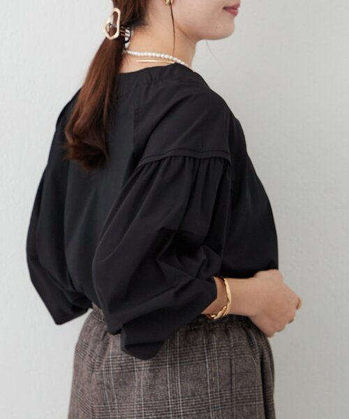 Remind me and forever(リマインドミーアンドフォーエバー)の「【WEB限定】アソート布帛袖プルオーバー(Tシャツ/カットソー・レディース・ホワイト系その他/ブラック/オフホワイト/ブラック系その他・FREE)」の12枚目の写真