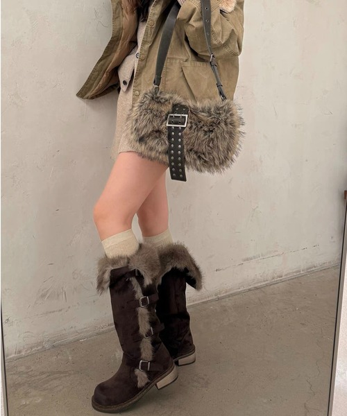AsRiRe(アスリレイ)の「26aw 2WAYファー折り返しベルトロングブーツ(ブーツ・レディース・ベージュ/ブラウン・L/M/S)」の6枚目の写真