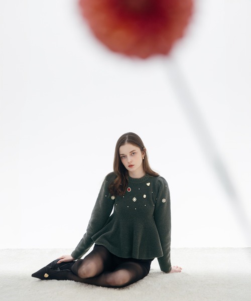 EIMY ISTOIRE(エイミーイストワール)の「BIJOU KNIT TOPS(ニット/セーター・レディース・オフホワイト/チャコールグレー・FREE)」の5枚目の写真