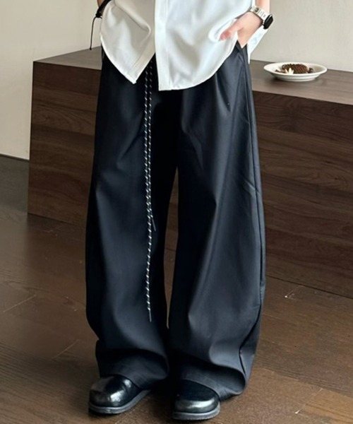 WYZ wear(ダブリューワイジィーウェア)の「タックワイドバギーパンツ/ユニセックス(その他パンツ・メンズ・ライトベージュ/ブラック・M/L/XL)」の12枚目の写真