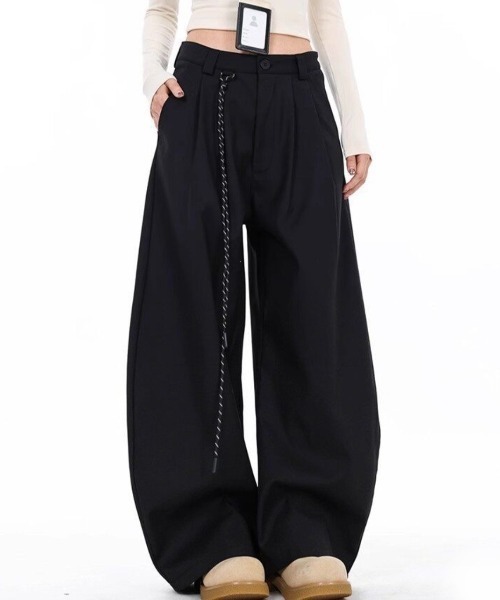 WYZ wear(ダブリューワイジィーウェア)の「タックワイドバギーパンツ/ユニセックス(その他パンツ・メンズ・ライトベージュ/ブラック・M/L/XL)」の4枚目の写真